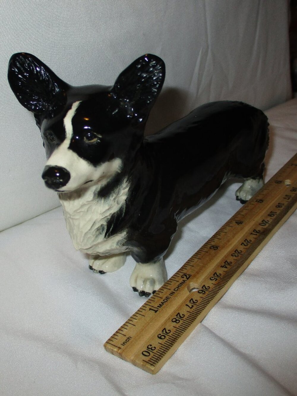 Vintage Lenham Pottery Black Corgi Porcelin Figurine *read*